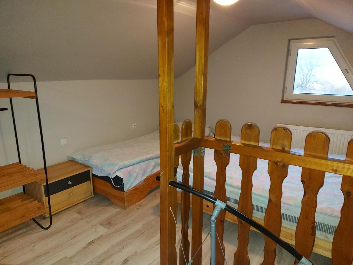 Na Pograniczu Domek W Gorach Lasowka Exteriör bild